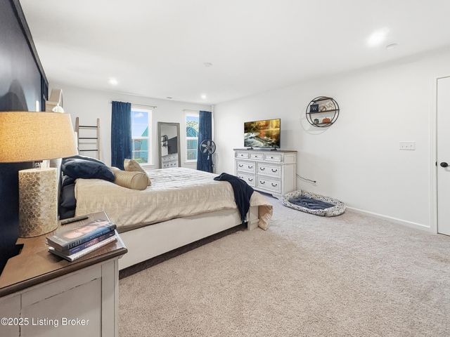 138 Sunflower Blvd, Mt Washington, KY 40047