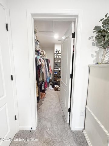 138 Sunflower Blvd, Mt Washington, KY 40047