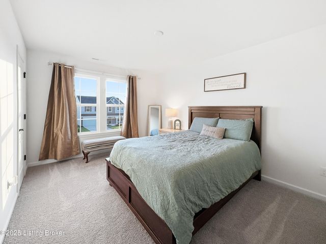 138 Sunflower Blvd, Mt Washington, KY 40047