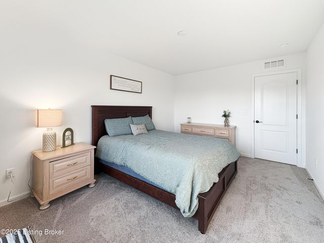 138 Sunflower Blvd, Mt Washington, KY 40047