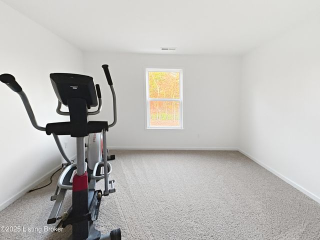 138 Sunflower Blvd, Mt Washington, KY 40047