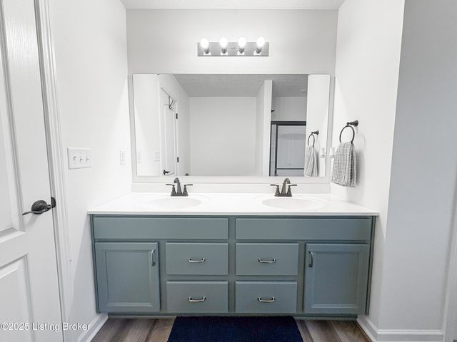 138 Sunflower Blvd, Mt Washington, KY 40047