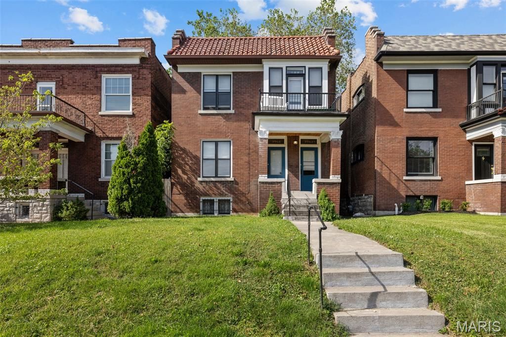 3961 Shaw Boulevard, St Louis, MO 63110