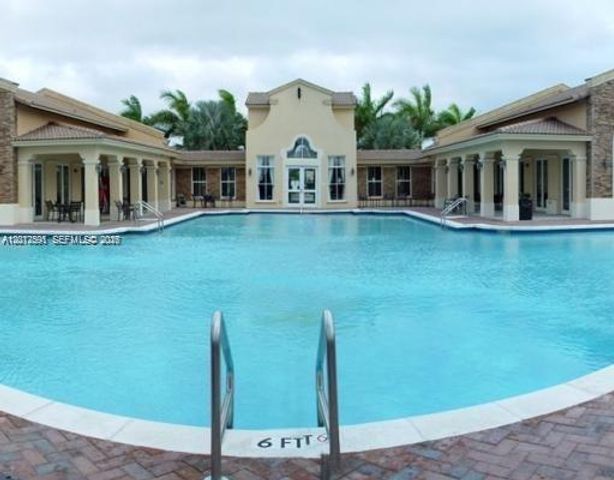 3375 NE 15th Dr 102-12, Homestead, FL 33033