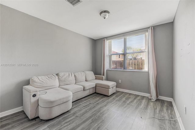 3375 NE 15th Dr 102-12, Homestead, FL 33033