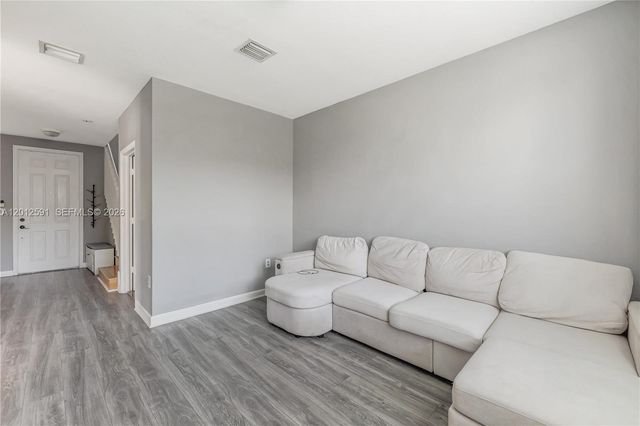 3375 NE 15th Dr 102-12, Homestead, FL 33033