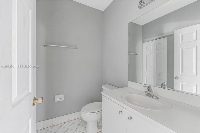 3375 NE 15th Dr 102-12, Homestead, FL 33033