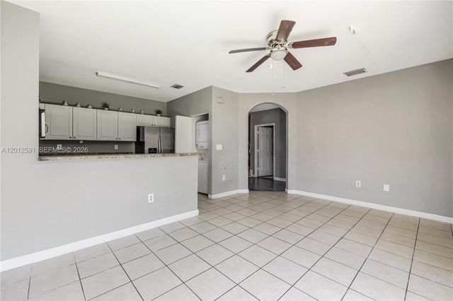 3375 NE 15th Dr 102-12, Homestead, FL 33033
