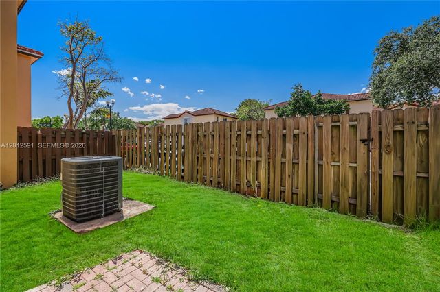 3375 NE 15th Dr 102-12, Homestead, FL 33033