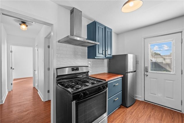 1225 Logan Ave, Corpus Christi, TX 78404