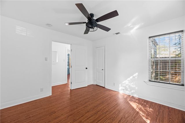 1225 Logan Ave, Corpus Christi, TX 78404