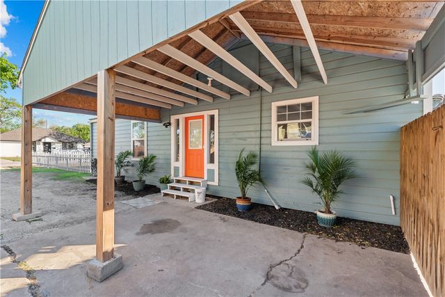 1225 Logan Ave, Corpus Christi, TX 78404