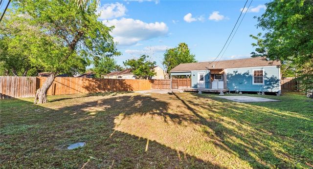 1225 Logan Ave, Corpus Christi, TX 78404