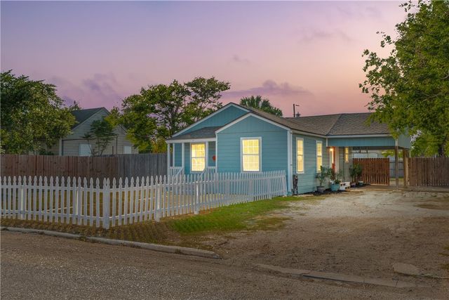 1225 Logan Ave, Corpus Christi, TX 78404