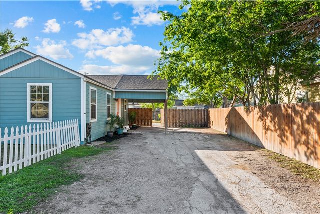 1225 Logan Ave, Corpus Christi, TX 78404