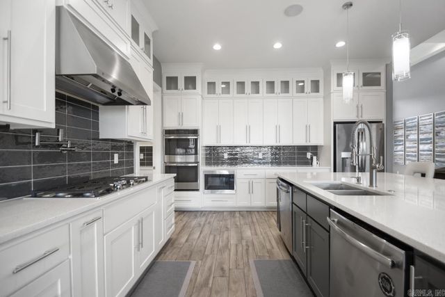 111 Eagle Ridge Drive, Maumelle, AR 72113