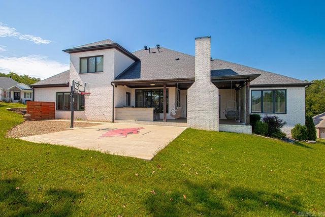 111 Eagle Ridge Drive, Maumelle, AR 72113