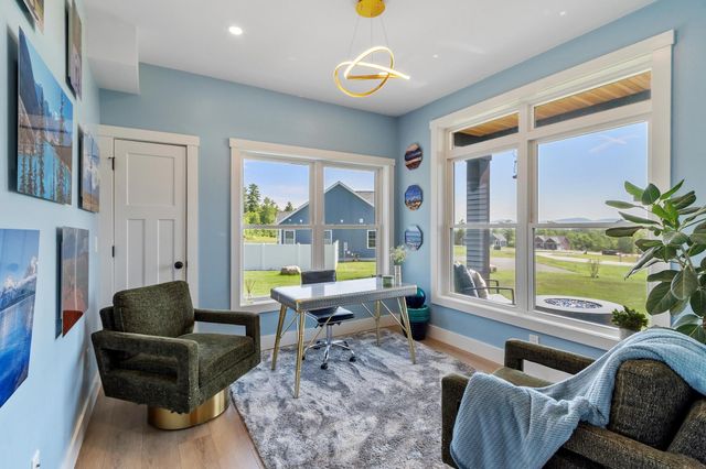 467 Blane Circle, Pembroke, NH 03275