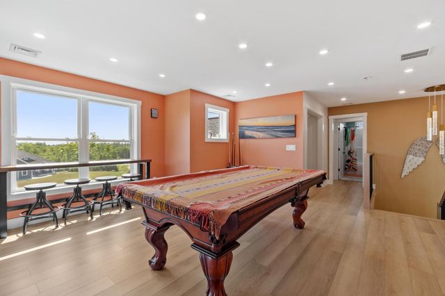467 Blane Circle, Pembroke, NH 03275