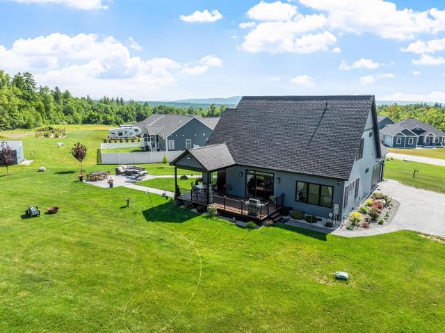 467 Blane Circle, Pembroke, NH 03275