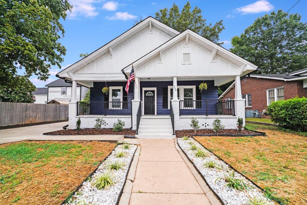 238 Academy Avenue NW, Concord, NC 28025