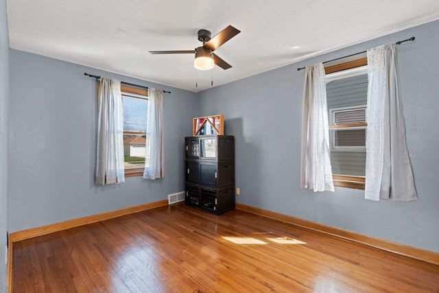 867 MARQUETTE STREET, Menasha, WI 54952