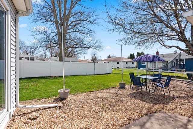 867 MARQUETTE STREET, Menasha, WI 54952