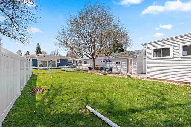 867 MARQUETTE STREET, Menasha, WI 54952