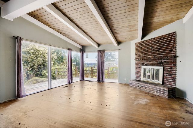 16615 10th Avenue SW, Burien, WA 98166