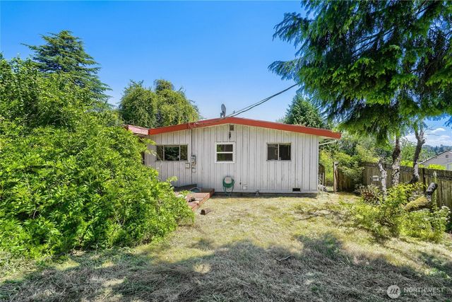 16615 10th Avenue SW, Burien, WA 98166