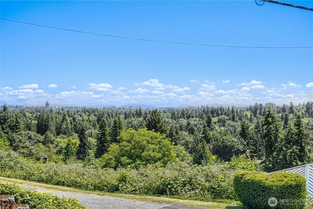16615 10th Avenue SW, Burien, WA 98166