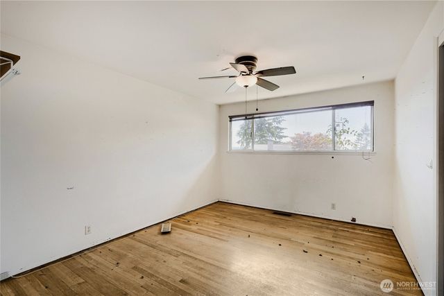16615 10th Avenue SW, Burien, WA 98166
