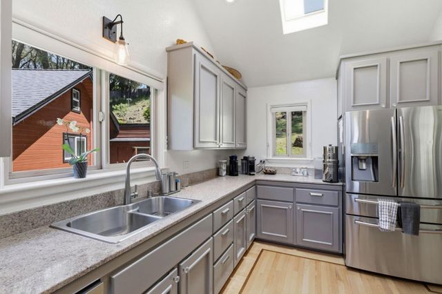 175 Westdale Drive, Santa Cruz, CA 95060