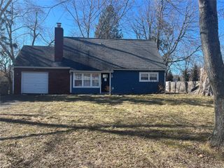 2 Harford Drive, Coram, NY 11727