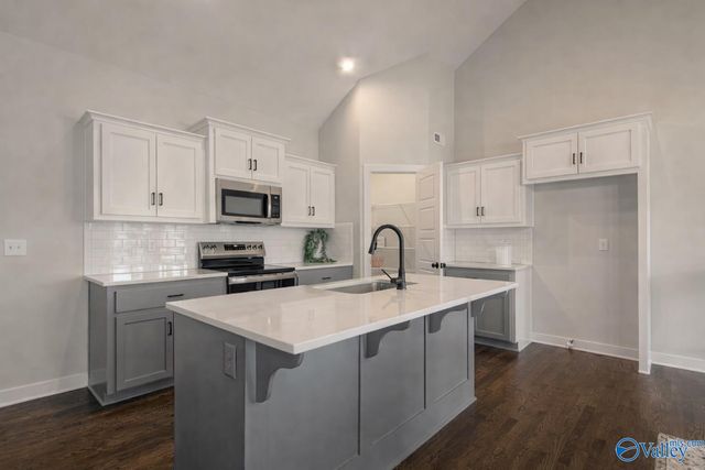 51 Monterey Drive, Albertville, AL 35950