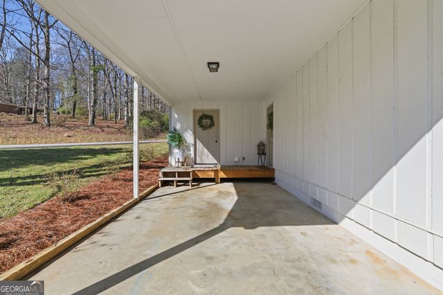 232 Stekoa Falls Road, Clayton, GA 30525