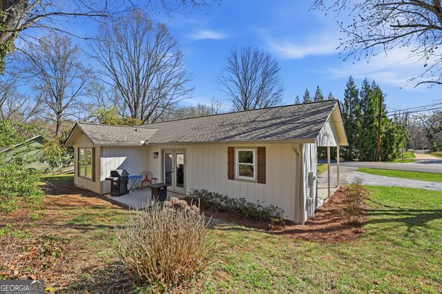 232 Stekoa Falls Road, Clayton, GA 30525