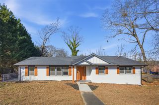 707 Woodlake Road, Anderson, SC 29621