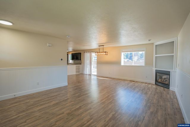 208 Faith St, Jefferson, OR 97352