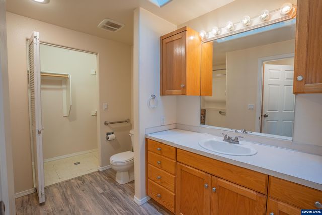 208 Faith St, Jefferson, OR 97352