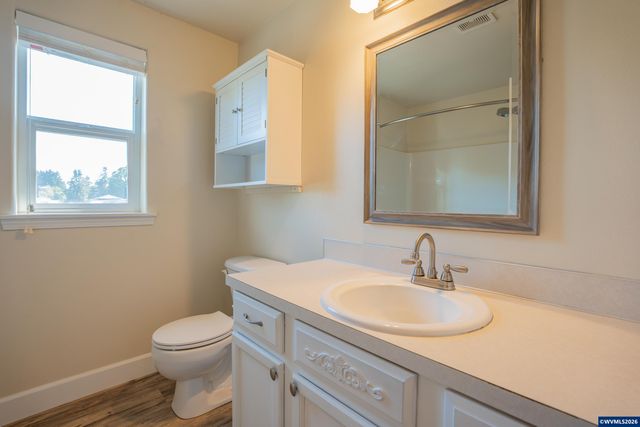 208 Faith St, Jefferson, OR 97352