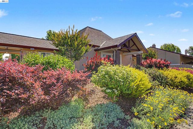 1982 Via Appia, Walnut Creek, CA 94598