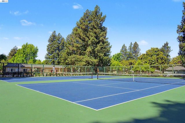 1982 Via Appia, Walnut Creek, CA 94598