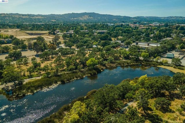 1982 Via Appia, Walnut Creek, CA 94598