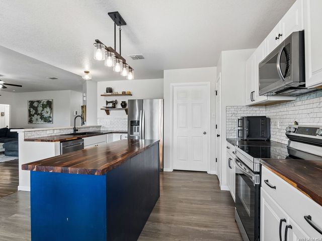 2170 Jolie Crt, New Braunfels, TX 78130