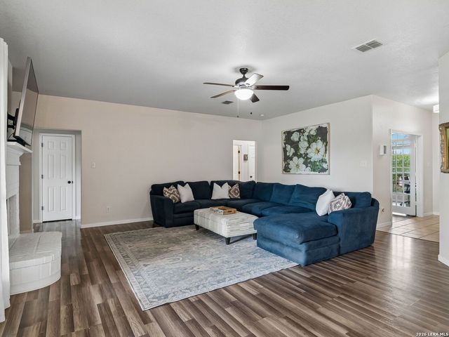 2170 Jolie Crt, New Braunfels, TX 78130
