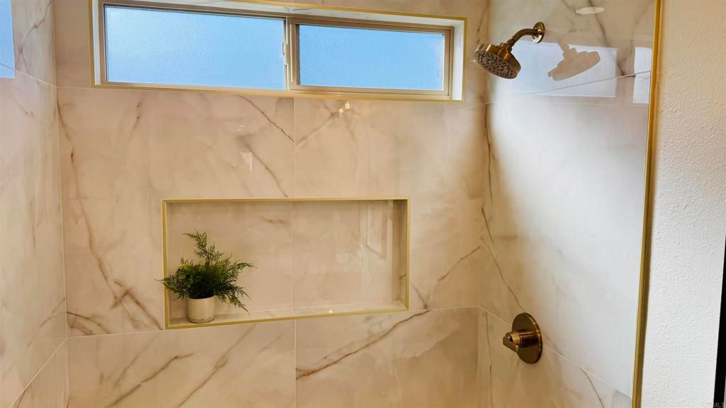 Image 29 of property listing at 17523 Plaza Marlena, San Diego, CA 92128