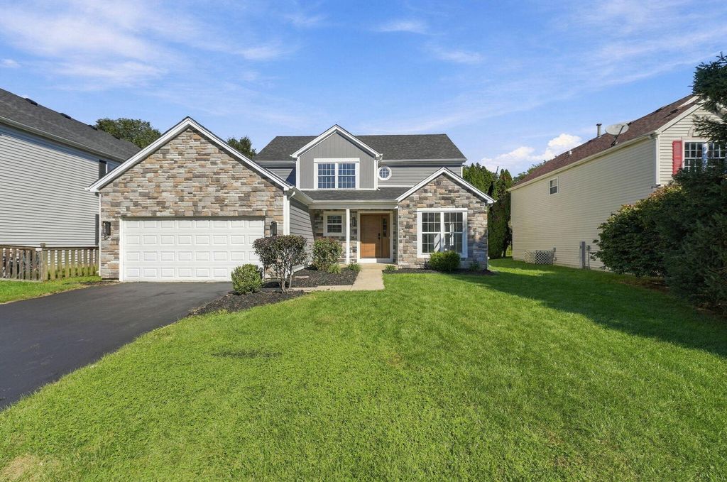 1818 W Pebblestone Dr Drive, Romeoville, IL 60446 — exterior