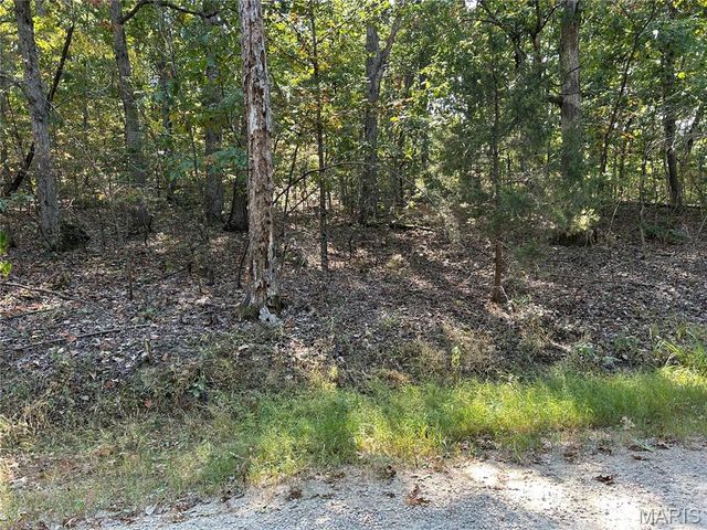 1026 King Arthur Court, French Village, MO 63036