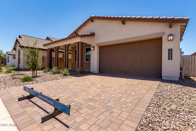 19338 S 212TH Place, Queen Creek, AZ 85142